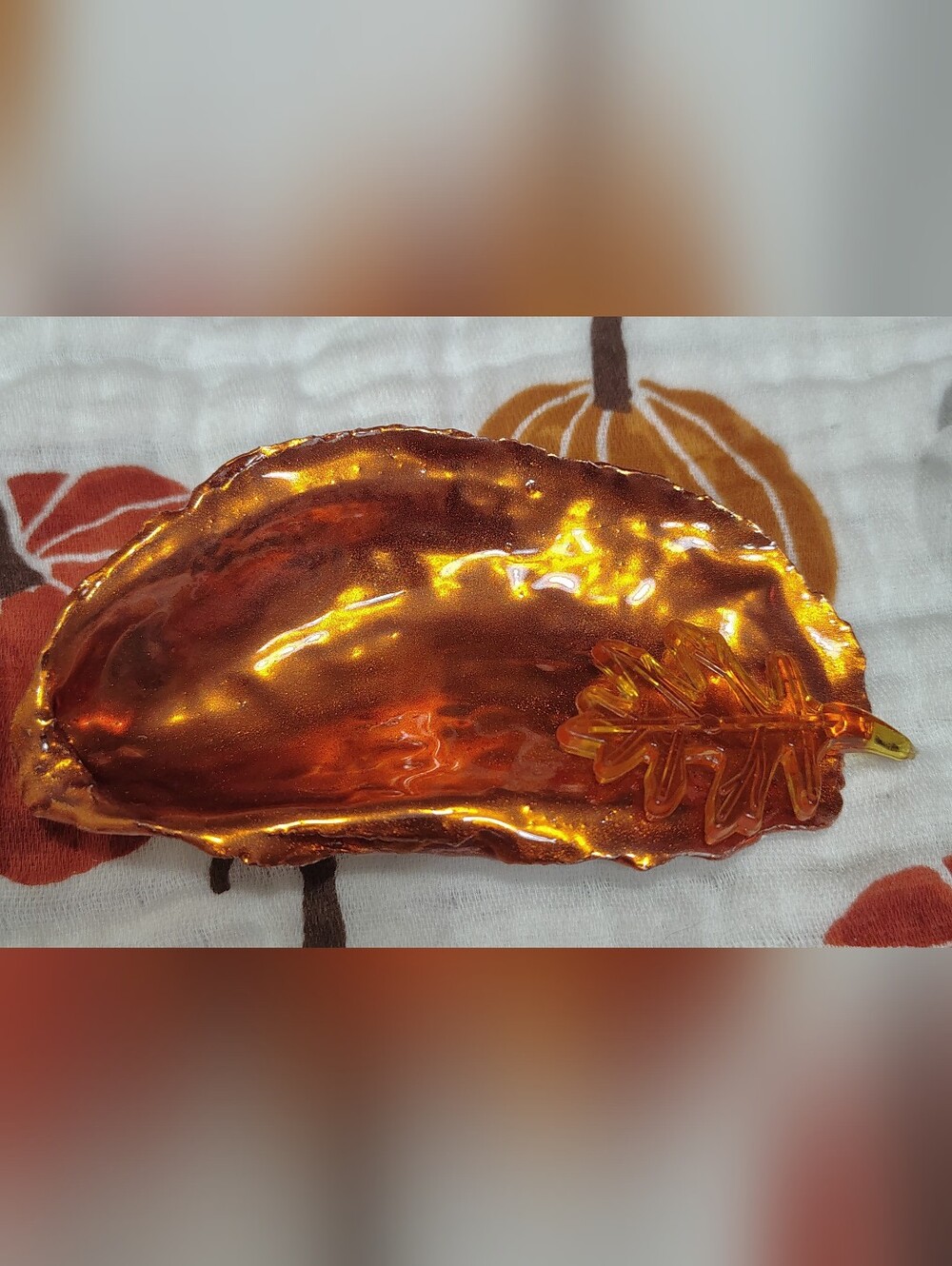 Orange Metallic Fall Oyster Shell Decoration